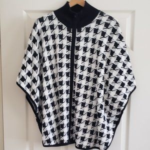 Jones New York sweater cape